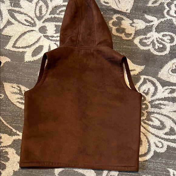 Lauren Ralph Lauren Brown Hooded Vest size large. Excellent condition - Picture 5 of 5